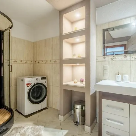 Anulka Folk Apartment *