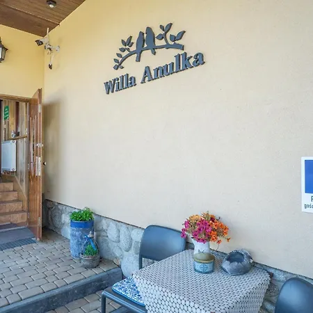 Anulka Folk Apartment